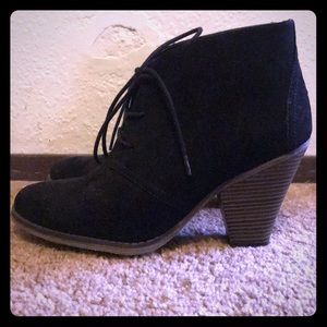 BLACK ANKLE BOOTS